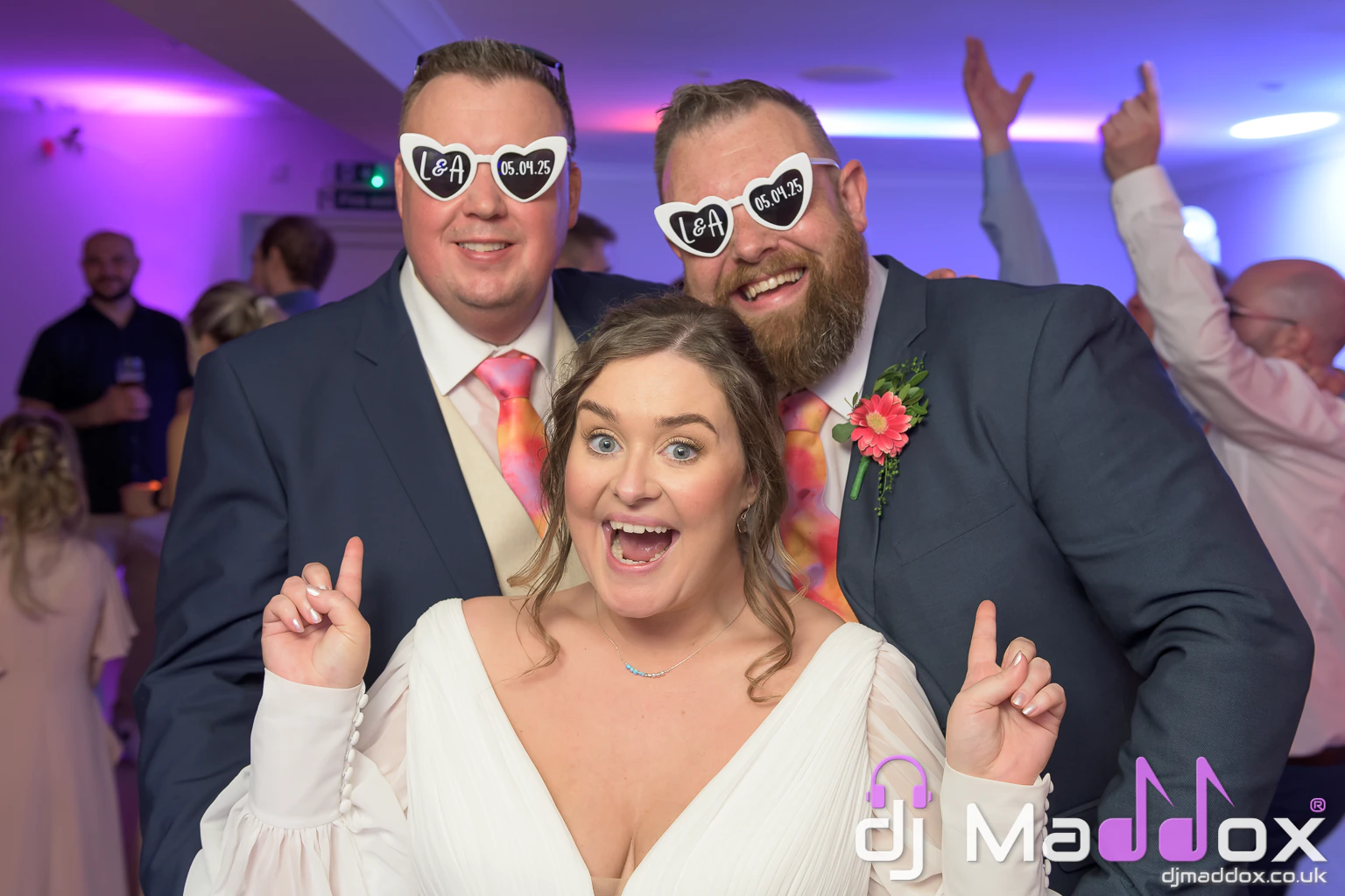 Wedding DJ Swansea @ Mumbles Cricket Club, Lucy & Andrew